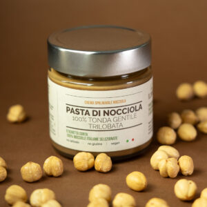 pasta pura di nocciola